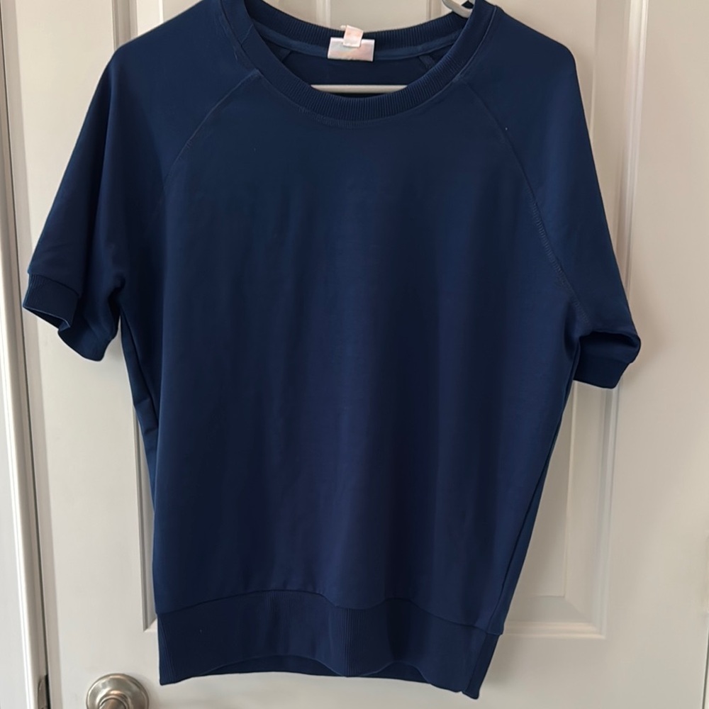 XS Women’s Navy Blue Short Sleeve Sweatshirt